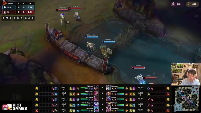 png电子官网Uzi看TES对战TL卡成PPT 团战打到一半切解说席：这OB要遗臭万年！