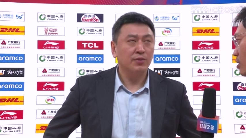 png电子网站终结上海主场14连胜！王世龙：赛前准备充分 很高兴球员能站出来