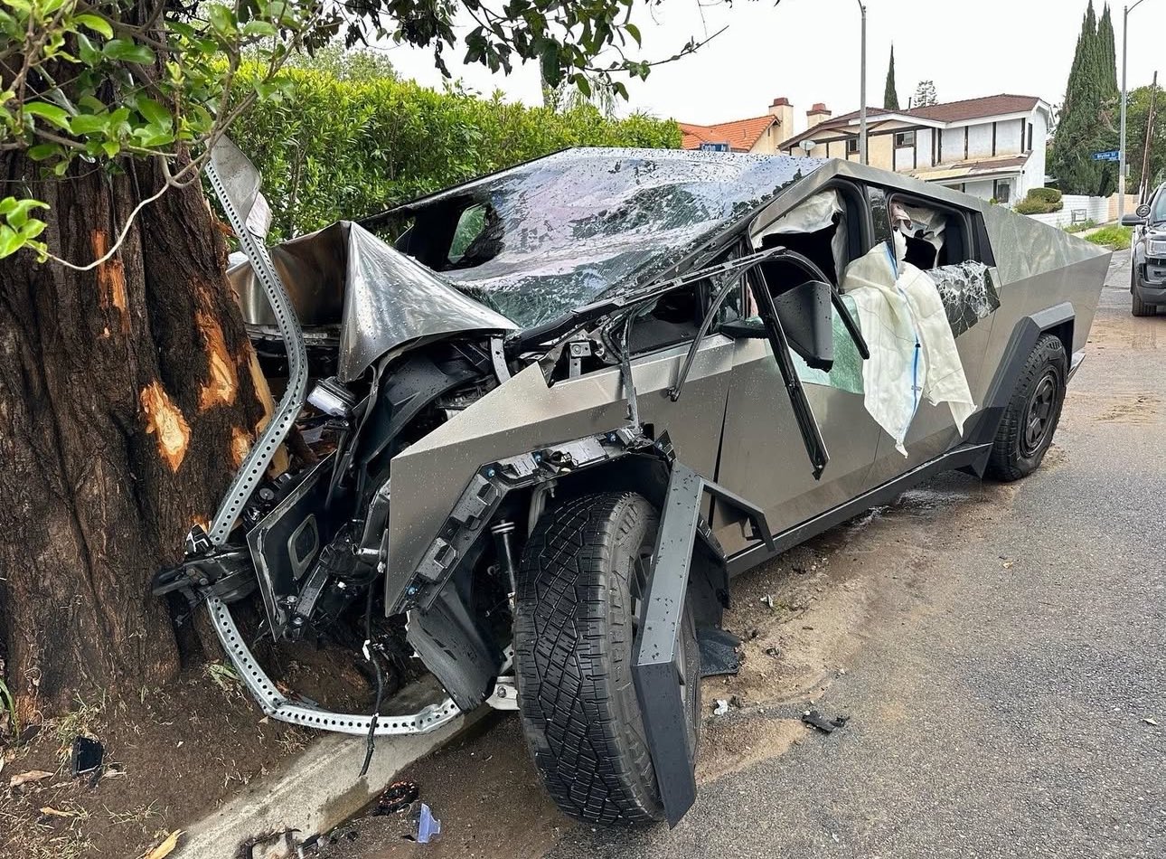 png电子网站行车不规范🚗TMZ：警方认为阿里纳斯儿子可能因超速导致车祸